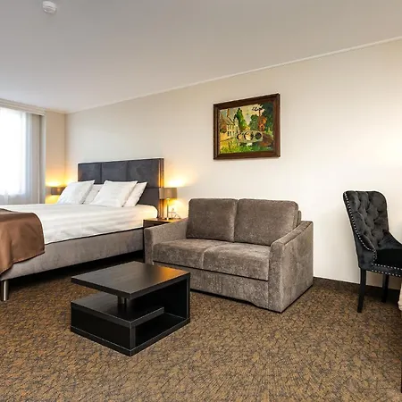 Adoryal Hotel 4*