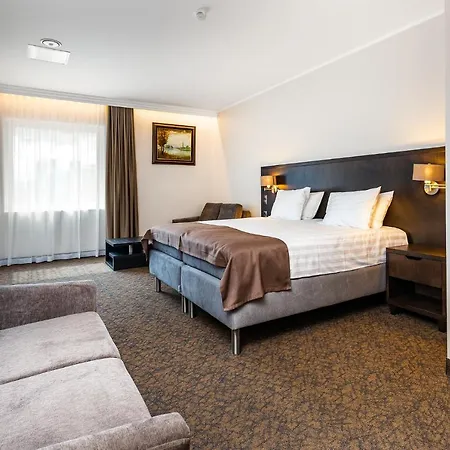 Hotel Adoryal